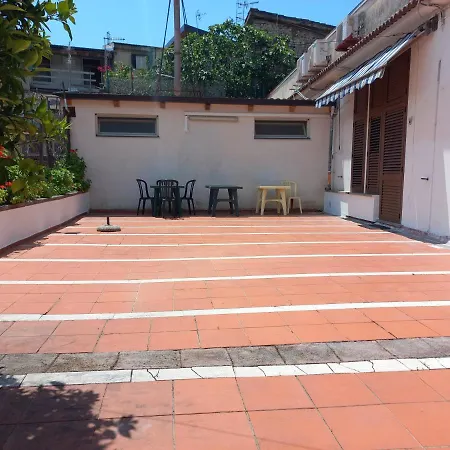 빌라 Casa Di Tonno *